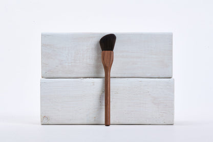 Makeup Brushes - Lucid and Real